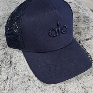 ALO YOGA  Navy Blue Trucker Hat